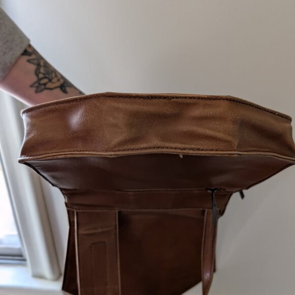 Matt & Nat Marlon Crossbody Bag – Tan Vegan Leather, Well-Loved - Picture 12 of 12